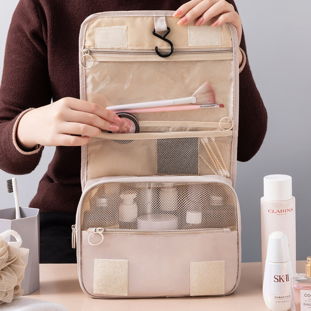 Waterproof Hanging Toiletry Bag – Organised Storage for Travel Essentials